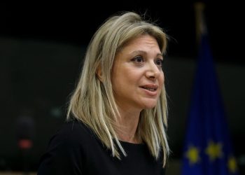 Συνεργάτες του Γρηγόρη Δημητριάδη στενοί συγγενείς του δικαστικού που μετέφερε τις απειλές σε βάρος της Μαρίας Καρυστιανού