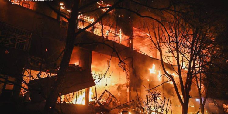 Ουκρανία: Δύο νεκροί, 60 τραυματίες από νέα ρωσικά πλήγματα στο Χάρκοβο – Ουκρανικά drones κατέρριψε η Ρωσία