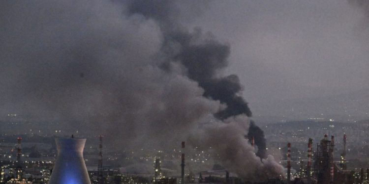 Live: Μαίνεται για πέμπτη μέρα η σύγκρουση Ισραήλ – Ιράν- Φόβος για εμπλοκή των ΗΠΑ μετά τα μηνύματα Τραμπ