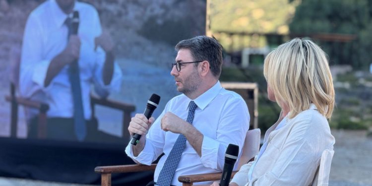 Ανδρουλάκης: Όπως έφερε το μνημόνιο ο Καραμανλής στην Ελλάδα, έτσι ο Μητσοτάκης φέρνει μνημόνιο στον πρωτογενή τομέα