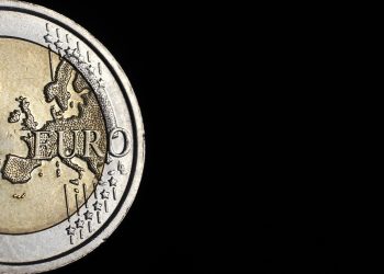 «Παρελθέτω απ’ εμού» – Γιατί το ευρώ δεν ενθουσιάζει τις χώρες της ΕΕ εκτός της ευρωζώνης