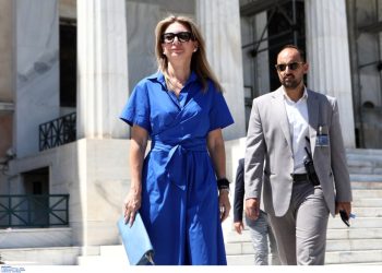 Καρυστιανού: Σε άλλα κράτη οι υπουργοί παραιτούνται