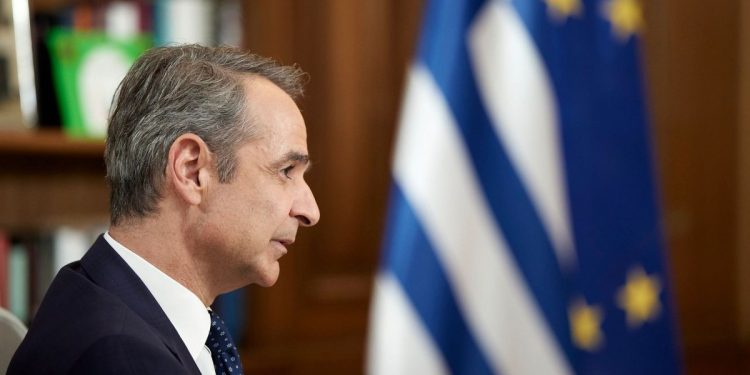 Καμία ανάληψη ευθύνης από τον Κυριάκο Μητσοτάκη για το σκάνδαλο του ΟΠΕΚΕΠΕ