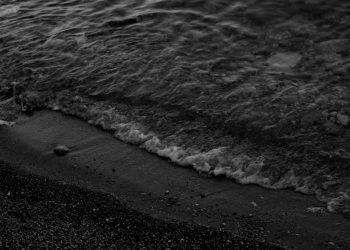 Παλαιό Φάληρο: Περιπλέκεται το θρίλερ με το κοριτσάκι που βρέθηκε νεκρό μετά το βίντεο με το καροτσάκι