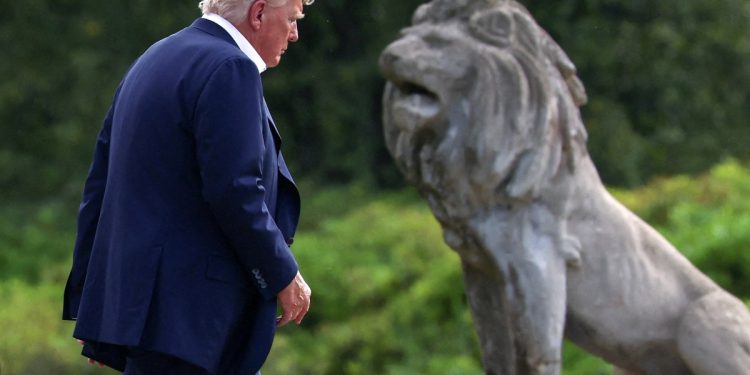 Δασμοί: Οι 6 κατηγορίες προϊόντων που θα ακριβύνουν για τους Αμερικανούς