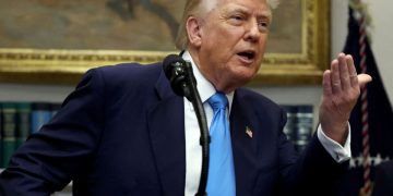 Τραμπ: Πώς οι δασμοί αλλάζουν το μεταπολεμικό «τοπίο» του εμπορίου