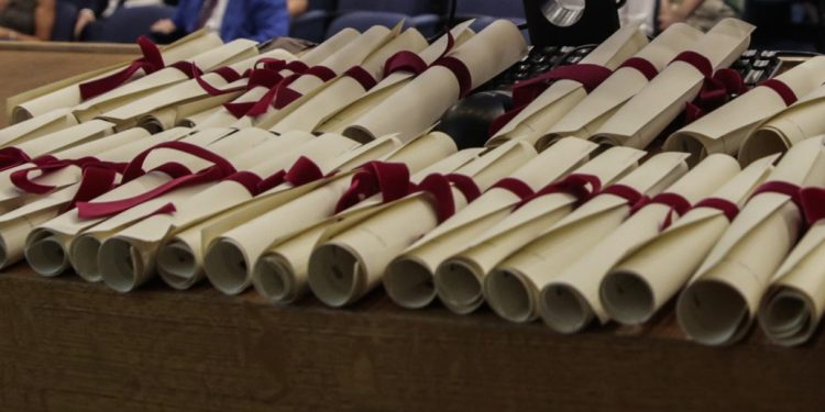 «Ιδεοληψία» είναι να προβάλεις τα ιδιωτικά «σουπερμάρκετ πτυχίων» αντί για τα δημόσια πανεπιστήμια