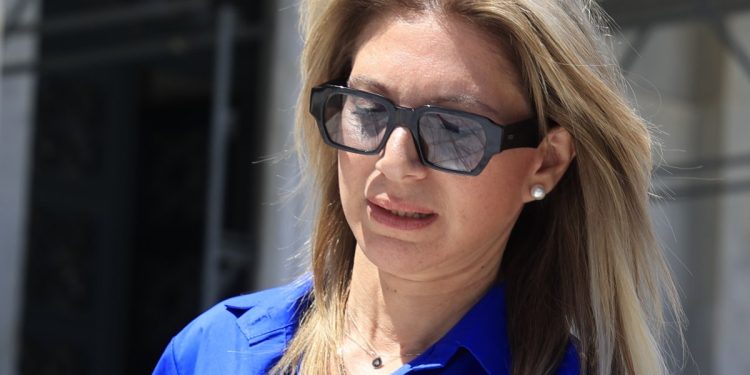 Καρυστιανού: Η κυβέρνηση δεν άγγιξε κανέναν πολιτικό για κακούργημα – Όλα καλώς καμωμένα για τους δολοφόνους των παιδιών μας