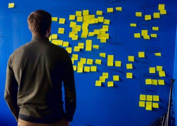 Μάνα, θα γίνω startupper: Γιατί ο ένας στους δύο νέους θέλει να ανοίξει τη δική του επιχείρηση