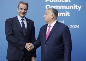 Ο Βίκτορ Όρμπαν μπορεί να είναι περήφανος, Μητσοτάκης και Πλεύρης εξελίσσονται σε μεγάλους μιμητές του