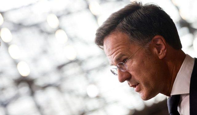 Ρούτε: Δεν συζητάμε την ένταξη της Ουκρανίας στο ΝΑΤΟ αλλά εγγυήσεις ασφαλείας