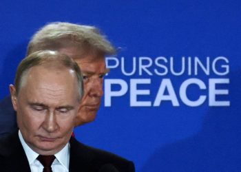 Τι σημαίνει η στροφή των ΗΠΑ σε ειρηνευτική συμφωνία για την Ουκρανία; – Μπορούν ΕΕ και Ζελένσκι να ανακόψουν αυτή την κατεύθυνση;