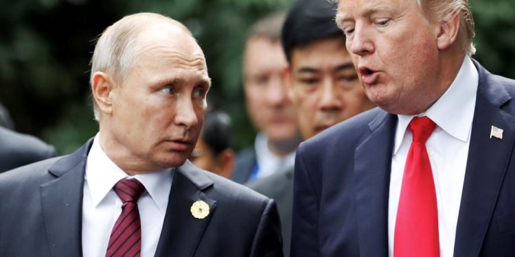 Ο Τραμπ ξαναπλησιάζει το Κρεμλίνο για την Ουκρανία – Γιατί το CNN κρατάει μικρό «καλάθι»