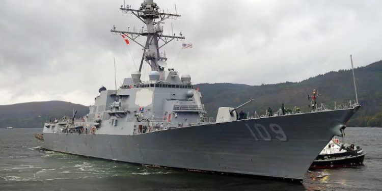 Τι κρύβεται πίσω από την απόφαση Τραμπ να στείλει πολεμικό στόλο στη Βενεζουέλα – Το ΠΔ που υπεγράφη εν κρυπτώ