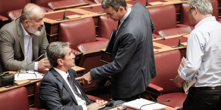 Ανδρέας Λοβέρδος: Από «τιμωρός» Μητσοτάκη σε «ακόλουθο» Μητσοτάκη