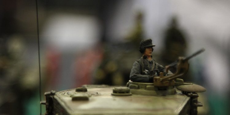 ReArm Europe: Η ευρωπαϊκή άμυνα και τα αποθεματικά των ασφαλιστικών ταμείων – Η «καυτή πατάτα» στην ελληνική κυβέρνηση