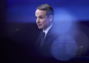 Η αύρα του Τσίπρα στη συνέντευξη Τύπου του Μητσοτάκη στη ΔΕΘ – Tο δίπολο επέστρεψε