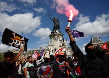 «Μπλοκάρουμε τα πάντα»: Οι απεργίες έχουν μακρά ιστορία στα πολιτικά κινήματα της Γαλλίας