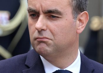 Ποιος είναι ο νέος πρωθυπουργός της Γαλλίας, Σεμπαστιέν Λεκορνί;