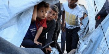 Γάζα: 700ή μέρα πολέμου, 700 μπαλόνια στον ουρανό του Τελ Αβίβ, 64.300 νεκροί Παλαιστίνιοι