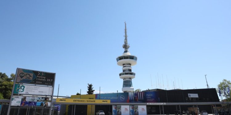 Το έναυσμα να γεμίσουν οι πλατείες δίνει η Καρυστιανού – Αντικυβερνητικά συλλαλητήρια πριν τα εγκαίνια της ΔΕΘ