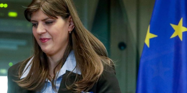 Στην Αθήνα η Ευρωπαία εισαγγελέας Λάουρα Κοβέσι – Τέμπη και σκάνδαλο ΟΠΕΚΕΠΕ στο μικροσκόπιο