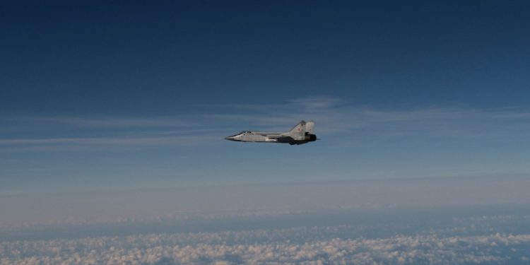 «Ο Πούτιν μας τεστάρει», λένε Ευρωπαίοι αξιωματούχοι – Νέα ένταση, Εσθονία και Πολωνία κατηγορούν τη Ρωσία