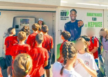 Με χαμόγελα, χρώματα, παιδικές φωνές και μηνύματα για την προστασία του περιβάλλοντος γιόρτασε ο  Δήμος Πειραιά  την  5η Γιορτή Ανακύκλωσης