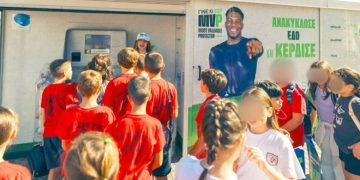 Με χαμόγελα, χρώματα, παιδικές φωνές και μηνύματα για την προστασία του περιβάλλοντος γιόρτασε ο  Δήμος Πειραιά  την  5η Γιορτή Ανακύκλωσης