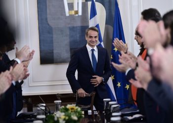 Η αλαζονεία δεν κάνει ποτέ καλό στα καθεστώτα