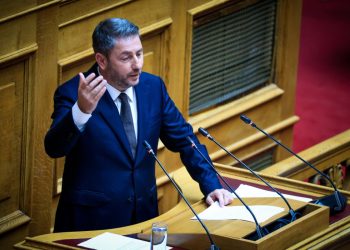 Ανδρουλάκης: Χρέος μου να απομακρύνω τη διεφθαρμένη κυβέρνηση και τον αρχιτέκτονα της εγχώριας παρακμής, Κ. Μητσοτάκη