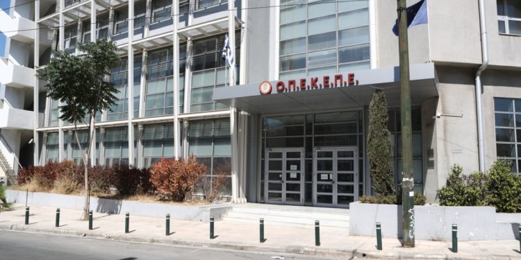 Κ. Μητσοτάκης για εξεταστική ΟΠΕΚΕΠΕ: «Ας έρθουν Φραπές και Χασάπης» στην εξεταστική