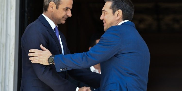 Και τώρα τι θα γίνουμε χωρίς βαρβάρους… – Η εμμονή του Μητσοτάκη με τον Τσίπρα