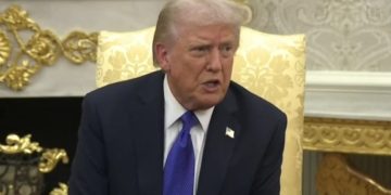 Βενεζουέλα: Ο Τραμπ ίσως ειδοποιήσει το Κογκρέσο εάν αποφασίσει χερσαία πλήγματα