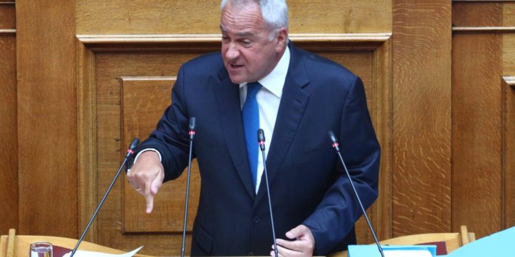 ΠΑΣΟΚ: Φτάσαμε στην αποσβεστική προθεσμία του Βορίδη – Η απόφασή του δημιούργησε τη γαλάζια φάμπρικα του ΟΠΕΚΕΠΕ