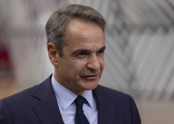 Μητσοτάκης στο Politico: Υπέρ ενός ευρωπαϊκού ταμείου για την Άμυνα