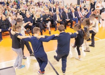 Μουσική, χορός,  χαμόγελα   και αναμνήσεις στο  φεστιβάλ τρίτης ηλικίας «Χρόνια Ζωής»  του Δήμου Πειραιά