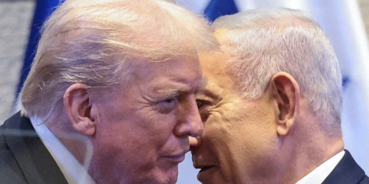 Τραμπ: «Μπίμπι, ο κόσμος είναι εναντίον σου» – Ο πρόεδρος των ΗΠΑ αφηγείται τις «επιτυχίες» του στη Μέση Ανατολή