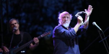 Νιόνιο ας κρατήσουν οι χοροί εκεί ψηλά, την έφερε ο Δένδιας στο Κυριάκο που το πήρε βαριά και ξεφυσά