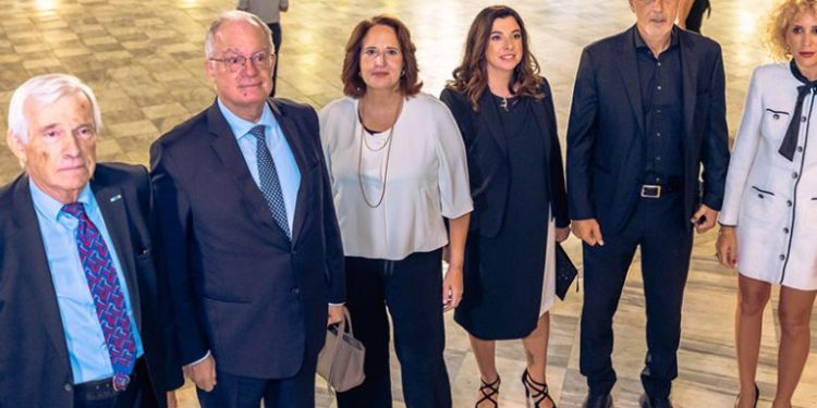 Ο Δήμαρχος Πειραιά Γιάννης Μώραλης στην επετειακή εκδήλωση για τα 30 χρόνια του Ιδρύματος Αικατερίνης Λασκαρίδη