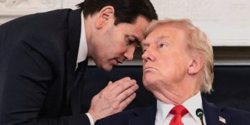 Το μεσημέρι της Πέμπτης μπαίνει σε εφαρμογή η α’ φάση του σχεδίου ειρήνης στη Γάζα με εγγυητές