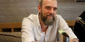 Σωτήρης Τσαφούλιας για Τέμπη: «Στερούμε από τους γονείς να κάνουν ότι θέλουν με τις σορούς των παιδιών τους»