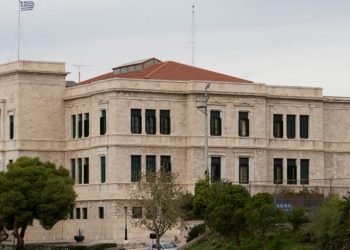 ΕΠΙΣΚΕΨΗ ΚΟΙΝΟΥ ΣΤΗ ΣΧΟΛΗ ΝΑΥΤΙΚΩΝ ΔΟΚΙΜΩΝ ΣΤΟ ΠΛΑΙΣΙΟ ΤΟΥ ΕΟΡΤΑΣΜΟΥ ΤΗΣ ΕΘΝΙΚΗΣ ΕΠΕΤΕΙΟΥ ΤΗΣ 28ΗΣ ΟΚΤΩΒΡΙΟΥ 1940