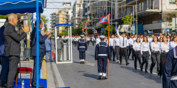 Με συγκίνηση και υπερηφάνεια ο εορτασμός της 28ης  Οκτωβρίου 1940 στον Πειραιά