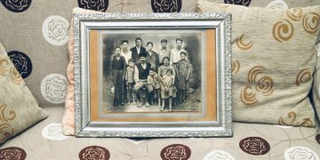 Ενας δάσκαλος στα Βορίζια: «Εφυγα από το σχολείο νύχτα, κυνηγημένος»