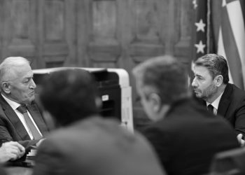 Ανδρουλάκης στην ΚΕΔΕ: Δεν θέλουμε Αυτοδιοίκηση «μακρύ χέρι» του Μαξίμου, αλλά να έχει τους πόρους για υπηρεσίες στον πολίτη