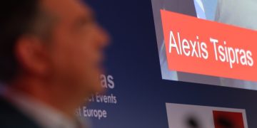 Δημοσκόπηση: Τα πρόσωπα του αριστερού ημισφαιρίου – Οδηγεί την «κούρσα» ο Αλ. Τσίπρας