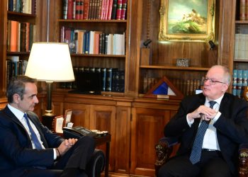 Έμφαση στη θετική ατζέντα ως ανάχωμα στη δυσαρέσκεια από Μητσοτάκη – Τι είπε σε Τασούλα 