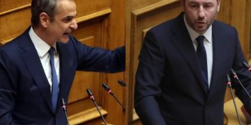 Ανδρουλάκης κατά Μητσοτάκη: «Λέει ότι δεν είναι ο Χάρι Πότερ αλλά οι πολίτες καλούνται να γίνουν για να τα βγάλουν πέρα»