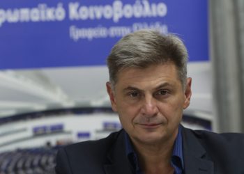 Φαραντούρης: Το 1/3 των βουλευτών της ΝΔ ελέγχεται και κατηγορείται – Προσφυγή στις κάλπες τώρα